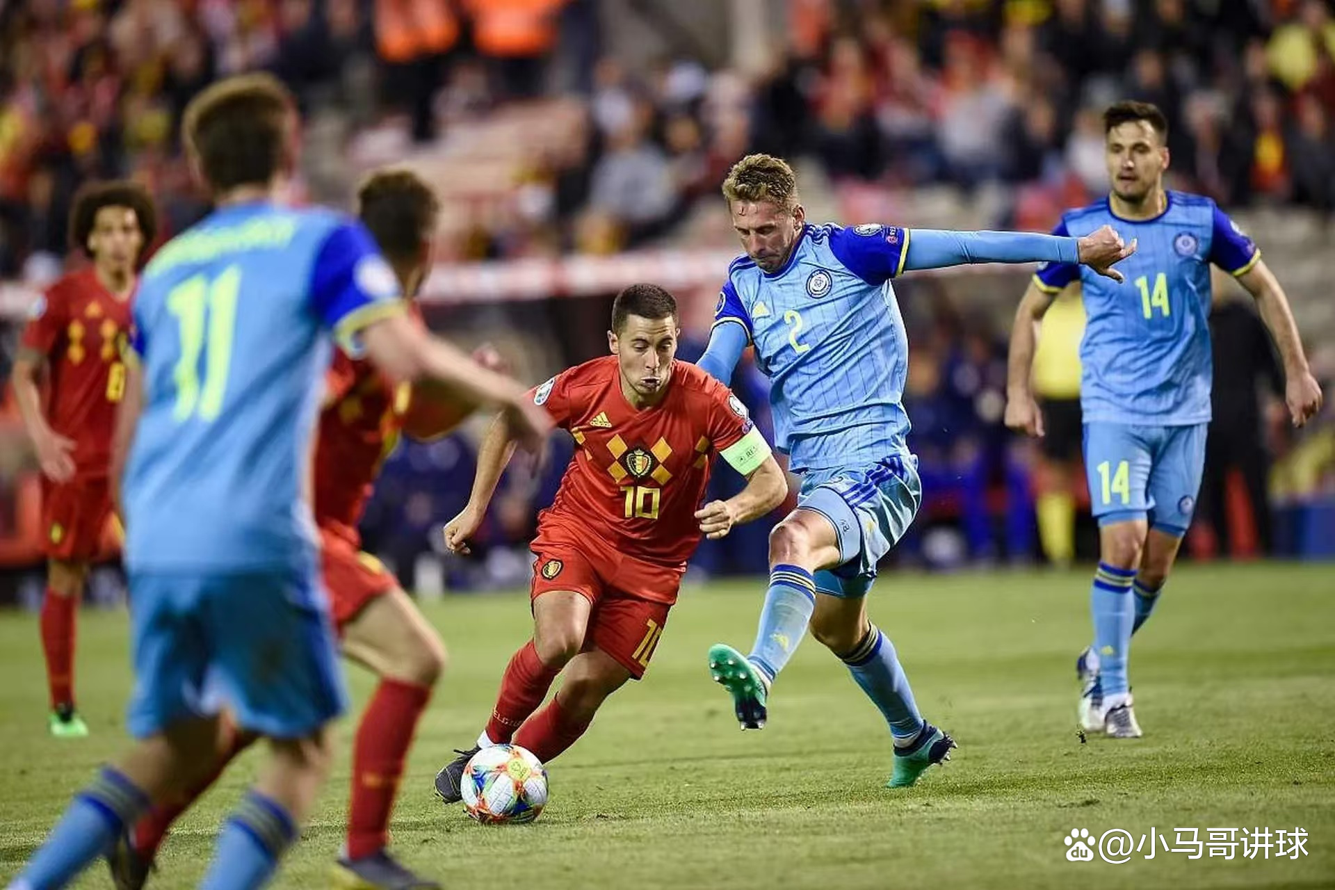 冰岛队遭遇无力回击，止步欧国联八强，士气大振