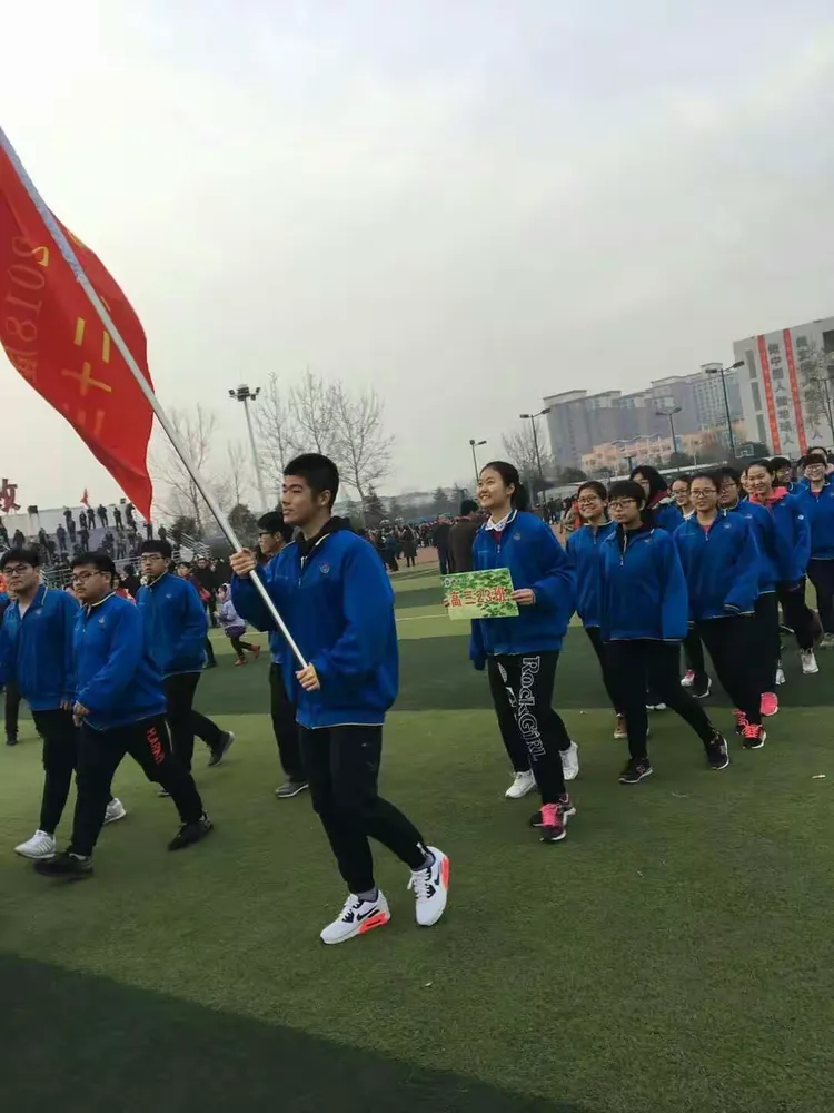 球队集训备战,全力以赴迎接新赛季挑战,势不可挡 球队集训备战,全力以赴迎接新赛季挑战,势不可挡