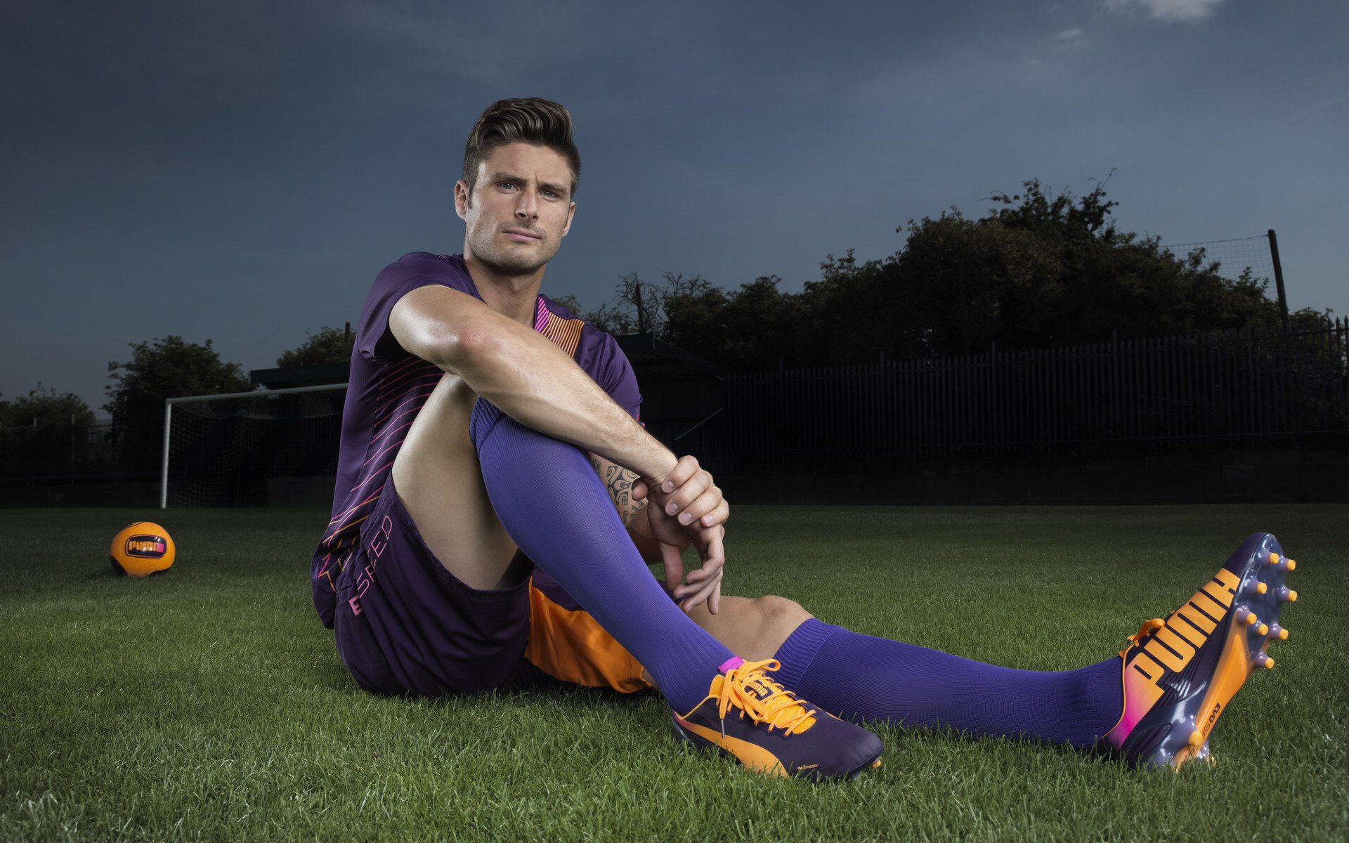 哈兰德的矛，能否刺穿伊朗的盾？当量变引发足球哲学质变