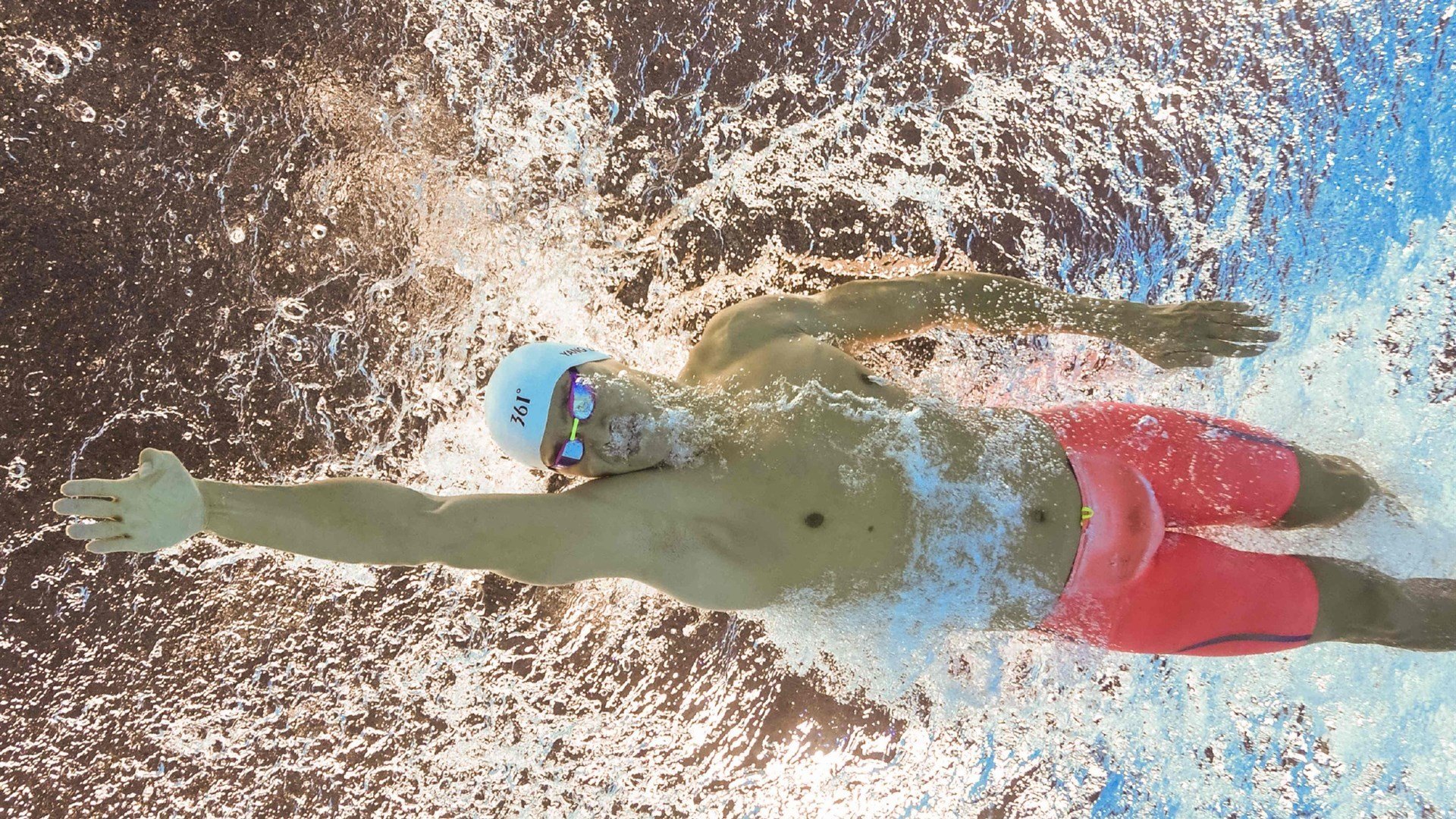 德甲争冠夜，萨拉赫闪耀，巨星价值的终极展现